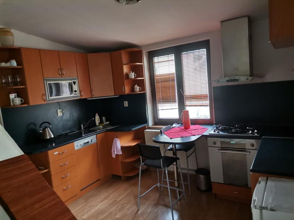 Anh' Private Rooms For Tourist Μπρατισλάβα Εξωτερικό φωτογραφία